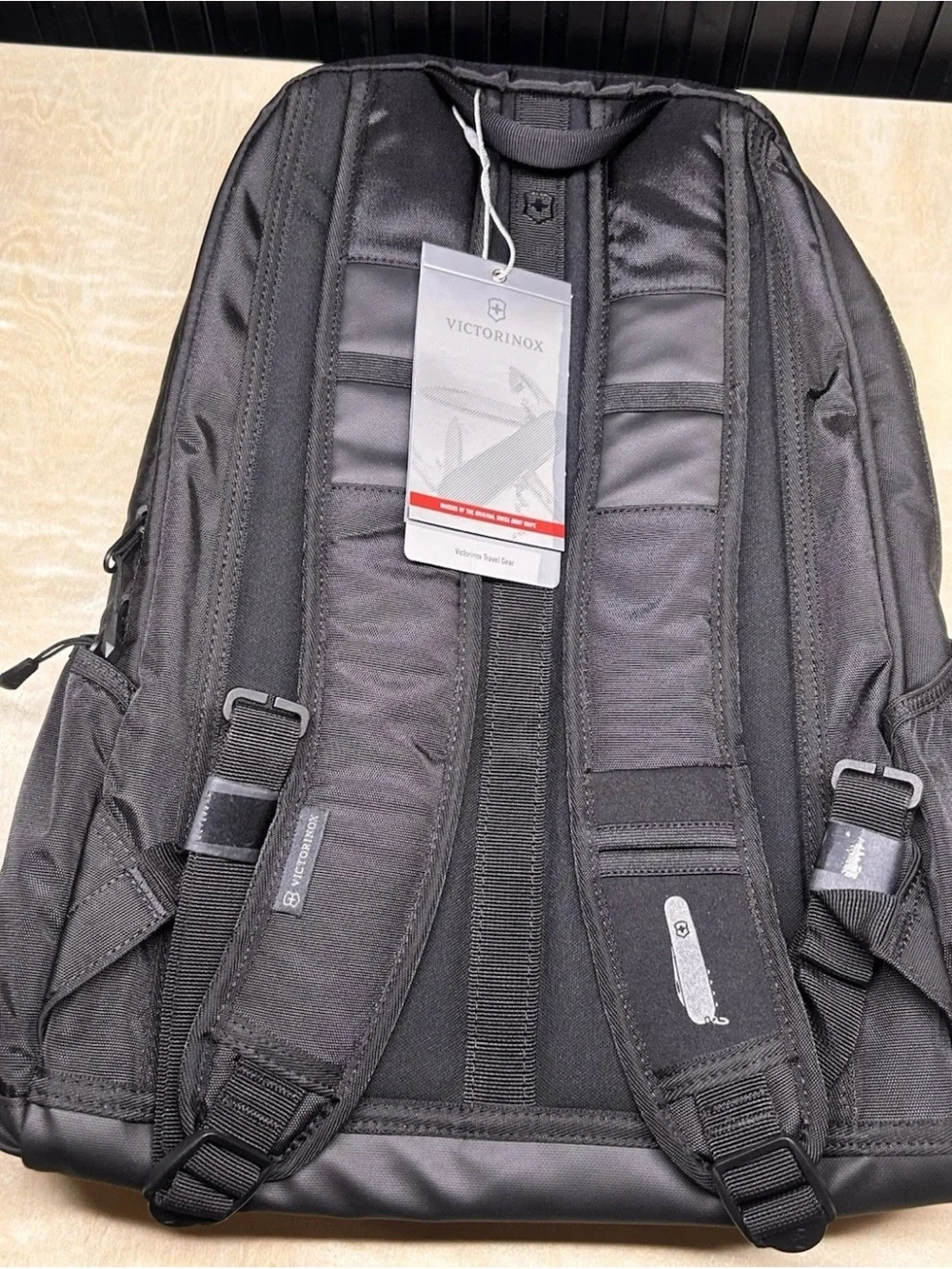 Victorinox Black Altmont Laptop Backpack new with tags